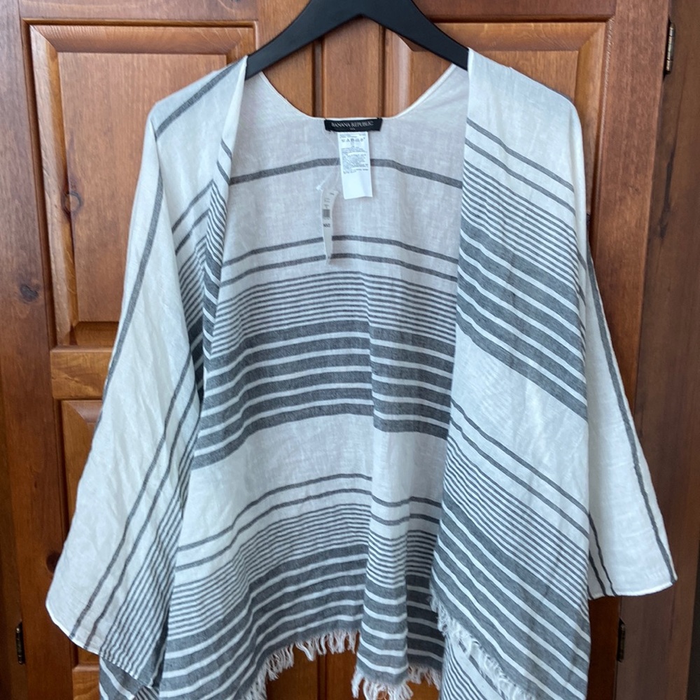 Banana Republic Soft White and Gray striped 100% Cotton fringe wrap